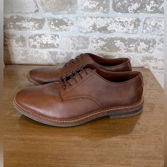 Like New Zara Brown Leather Oxford Style Shoe - Picture 4 of 7